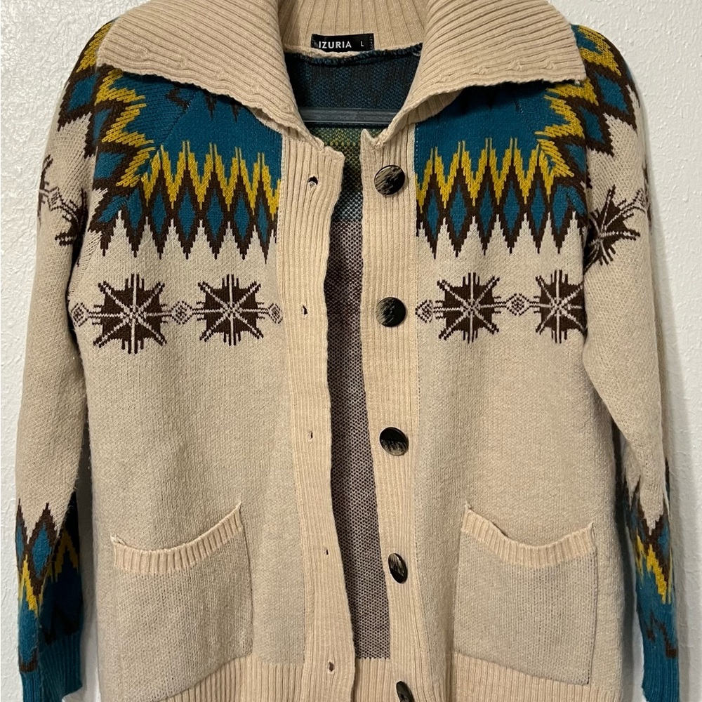 Izuria Woman’s Large Cream and Blue Geometric Cardigan Sweater Grandma Chic
